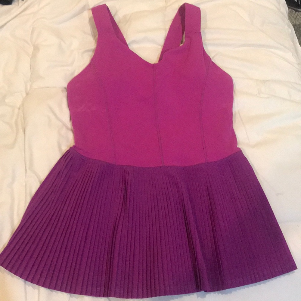 Lululemon Raspberry supportive tank